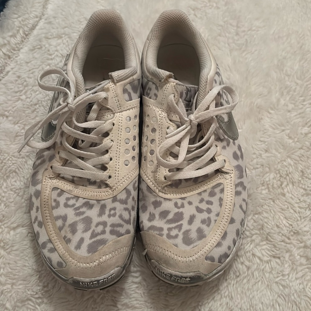 Nike cheetah sneakers